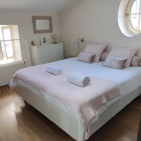 Spacieuse Avec Sdb Privative Dans Notre Maison De Charme * Soucieu-en-Jarrest