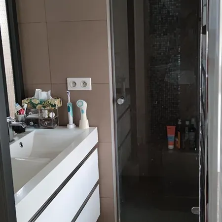 Spacieuse Avec Sdb Privative Dans Notre Maison De Charme ホームステイ *